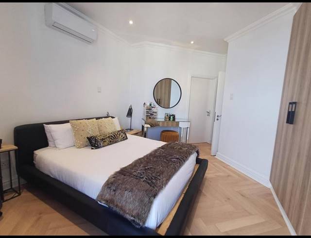 3 BEDROOM APARTMENT FOR SALE IN UMHLANGA ROCKS